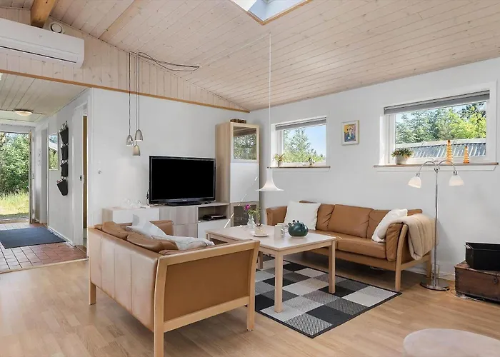 Tv1600-jerup-multebaervej-33 * Jerup